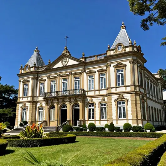 Descubra o Palácio Boa Vista
