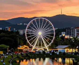 Roda Gigante do Parque Capivari: Atração Imperdível em Campos do Jordão